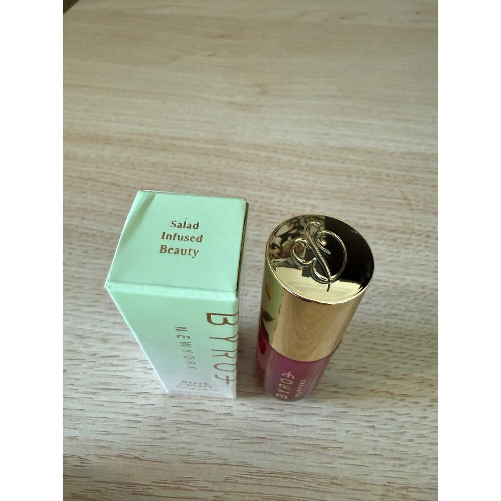 $26 New BYROE Black Cherry Plump Lip Oil 3.7mL Beauty Hydrating Gloss - Picture 3 of 7